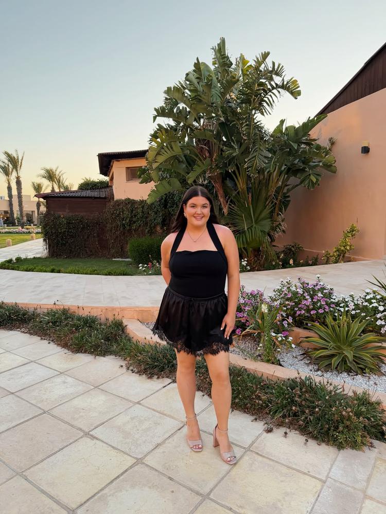 25 Black Lace Trim Shorts Outfits Image