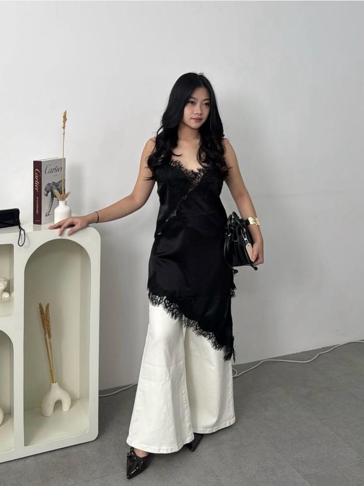 23 White Satin Pants Outfits Image
