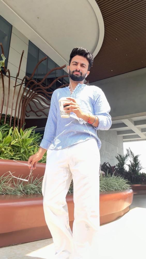 20 Striped Linen Pants Outfits Image