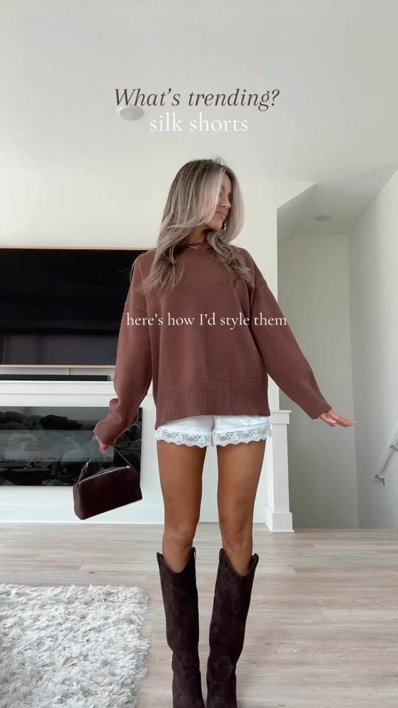 25 Black Lace Trim Shorts Outfits Image