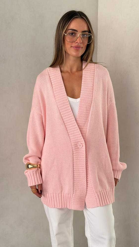22 Chunky Pink Cardigan Outfits Image