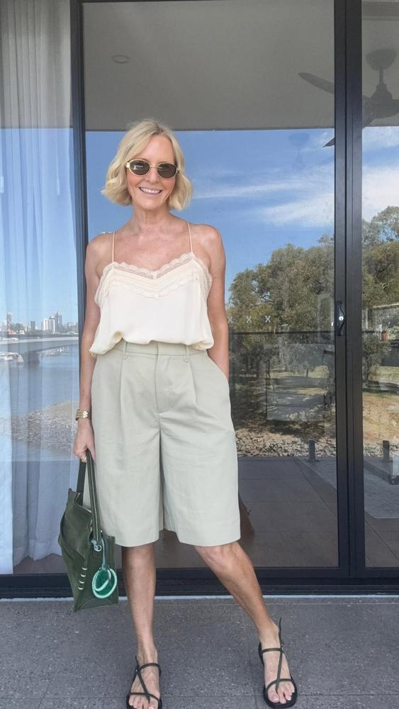 25 Bermuda Shorts Outfits For 50s Image
