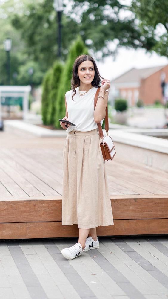 25 Linen Skirt Outfits Image