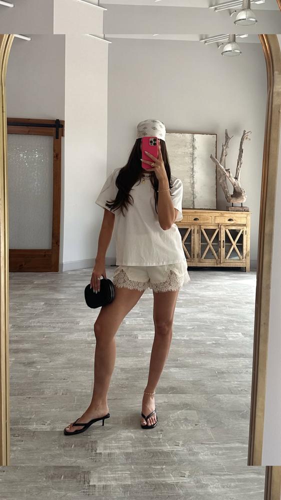 27 Satin Lace Shorts Outfits Image