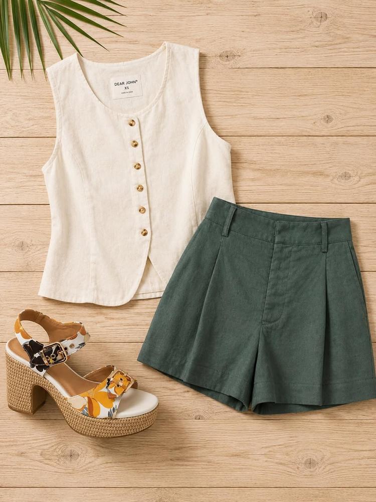 20 Green Shorts Outfits Image