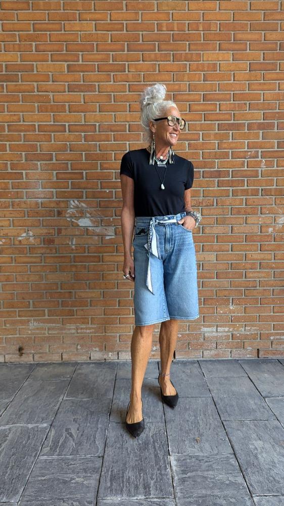 25 Bermuda Shorts Outfits For 50s Image