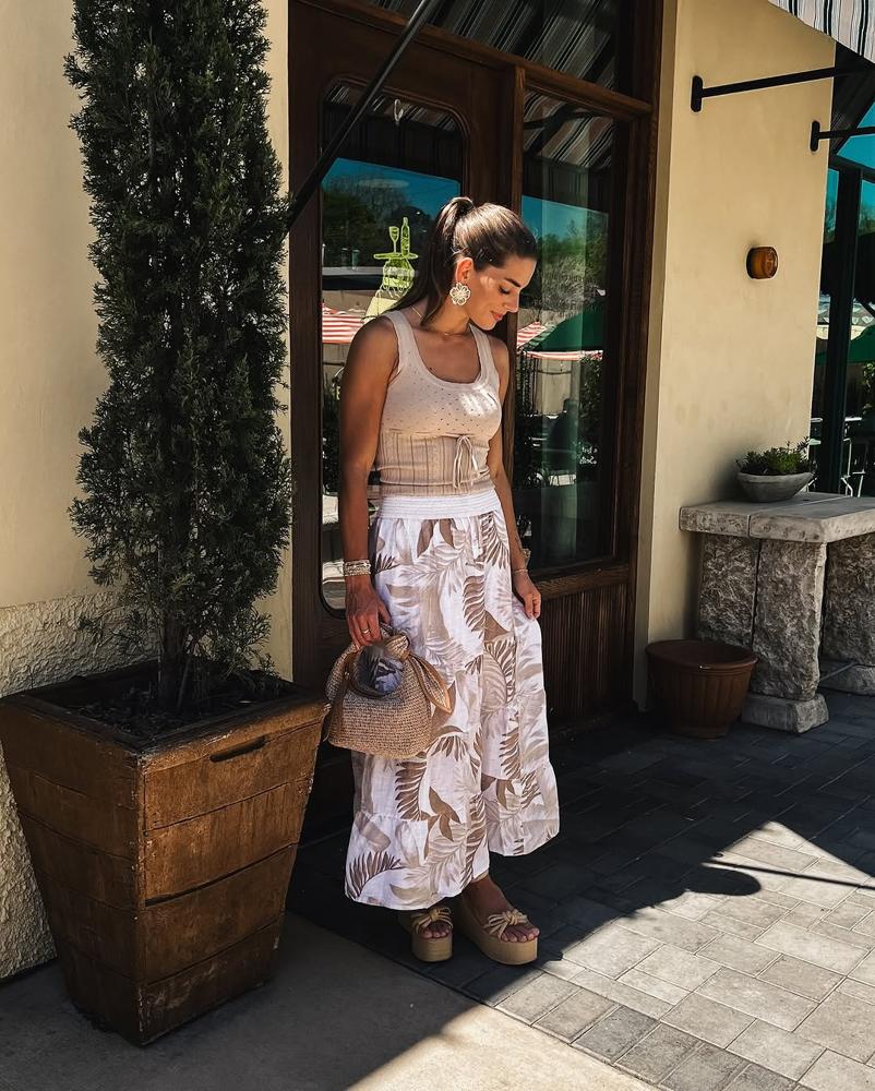 25 Linen Skirt Outfits Image