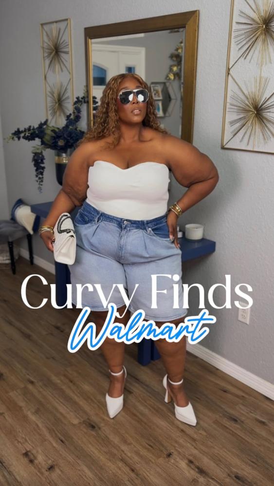 21 White Bermuda Shorts Outfits For Curvy Image