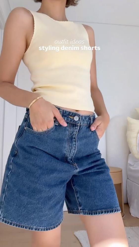 25 Orange Shorts Outfits For 50s Image
