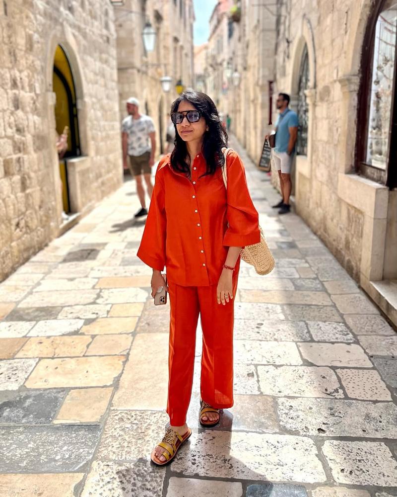 21 Red Linen Pants Outfits Image
