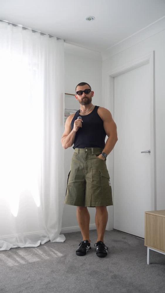 20 Green Shorts Outfits Image