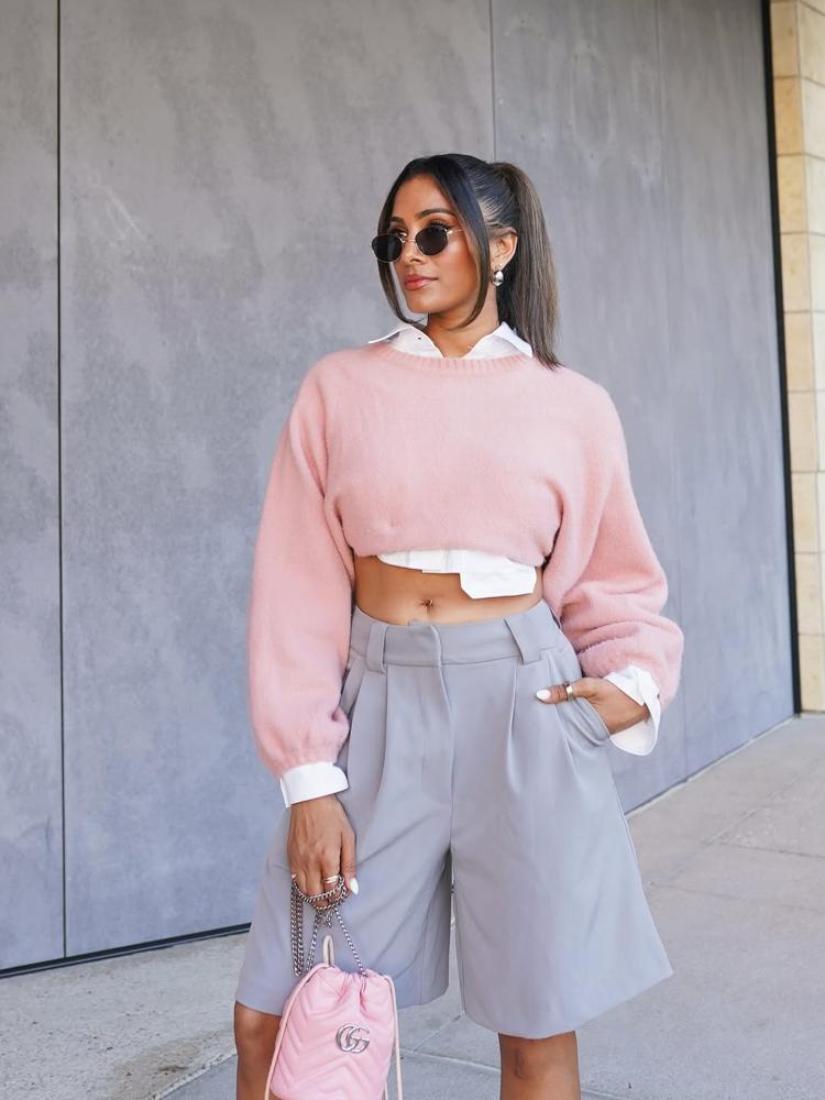 19 Pink Bermuda Shorts Outfits Image