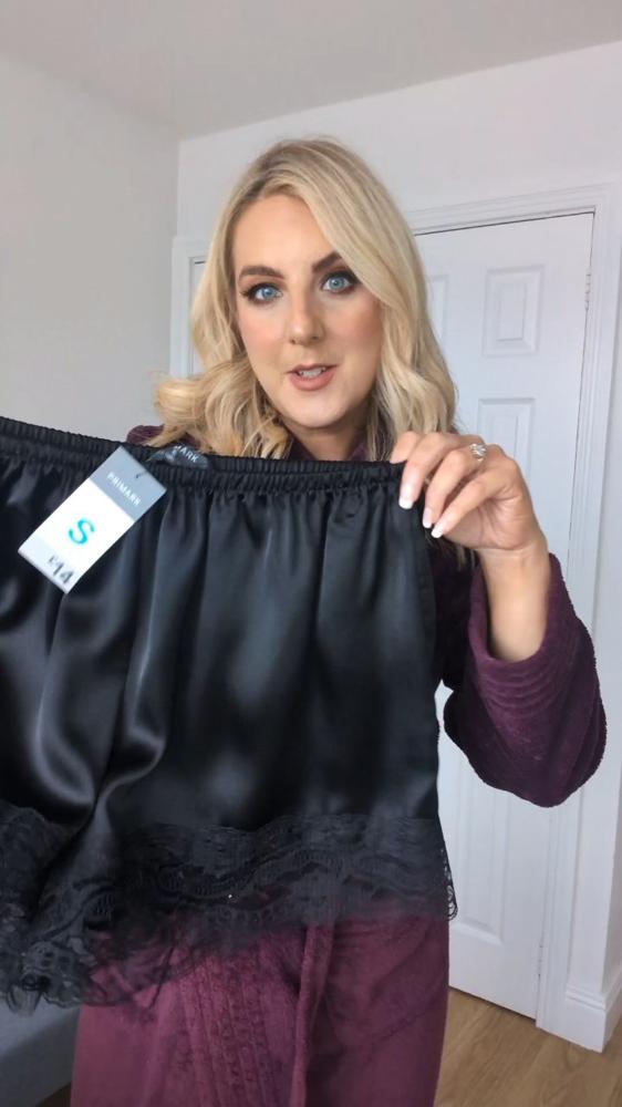 27 Satin Lace Shorts Outfits Image