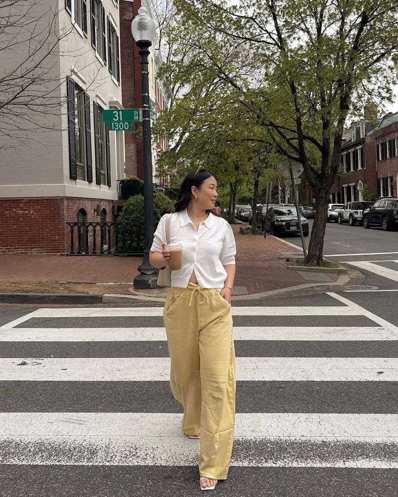 24 Yellow Linen Pants Outfits Image