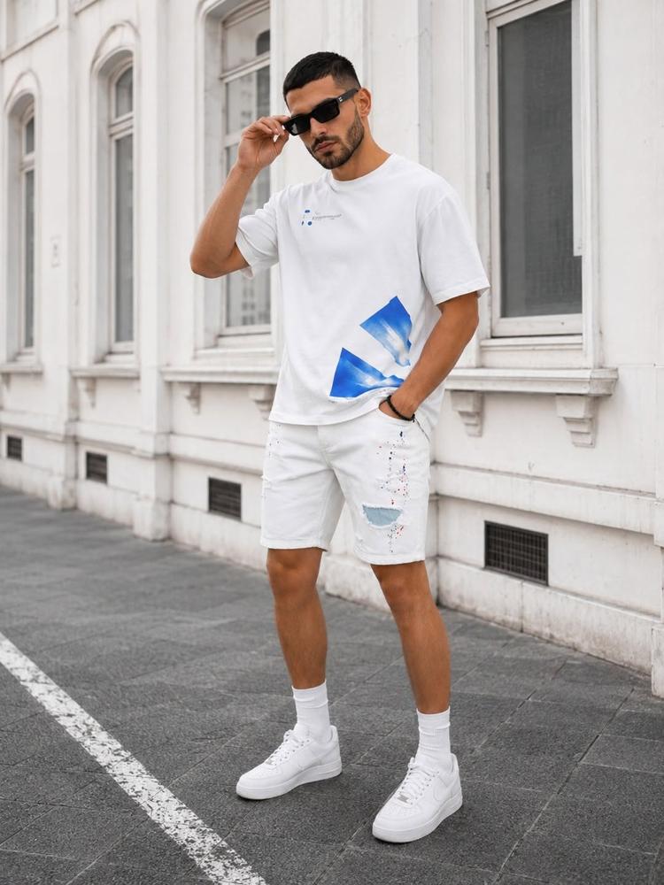 19 White Bermuda Shorts Outfits Image