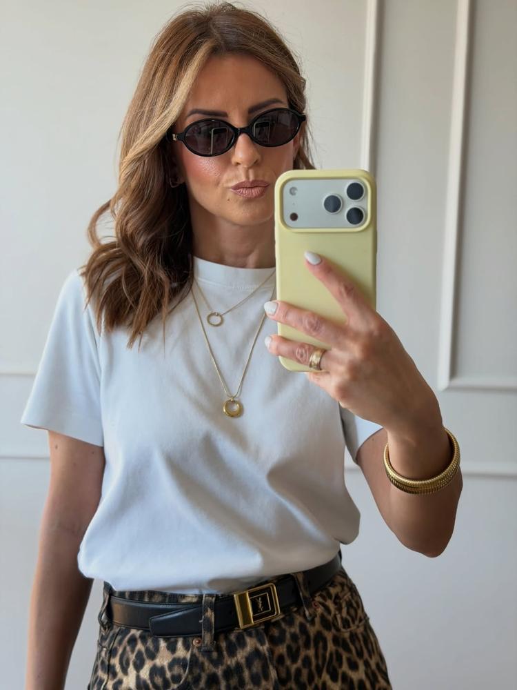 25 Leopard Shorts Outfits Image