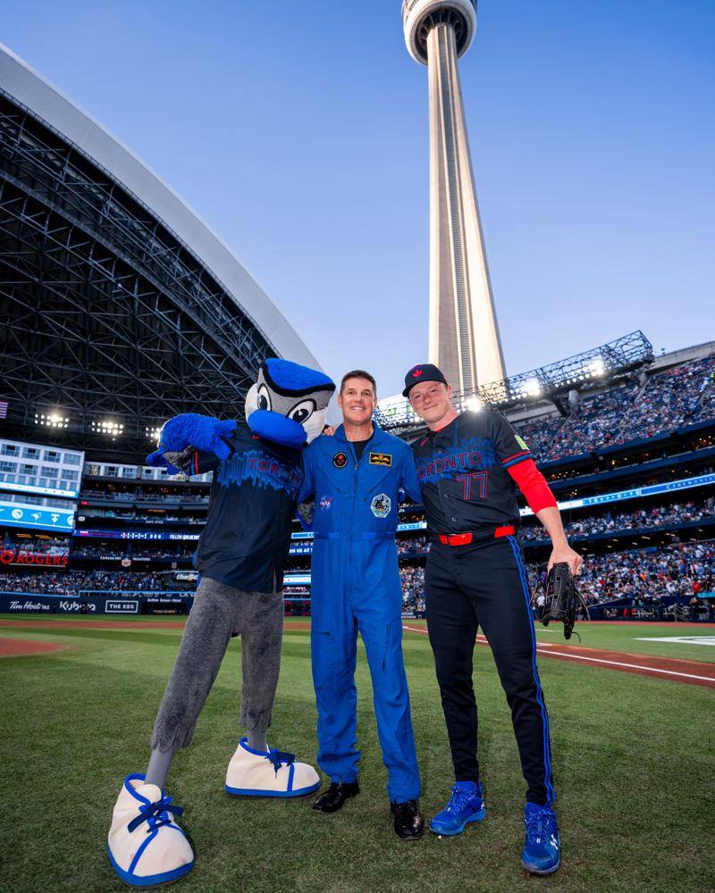 17 Blue Jays Game Outfit Ideas Image