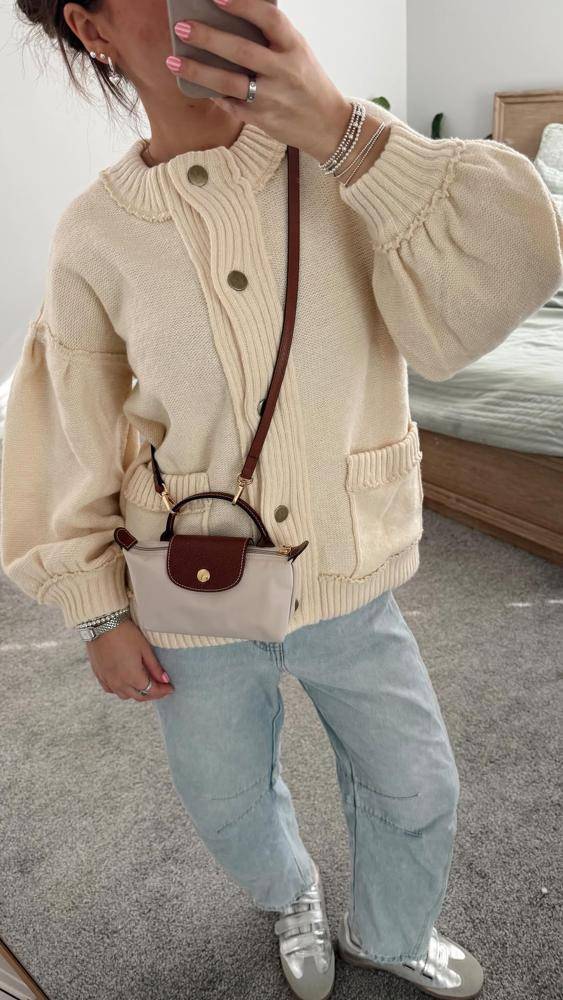 25 Longchamp Mini Pouch Outfits Image