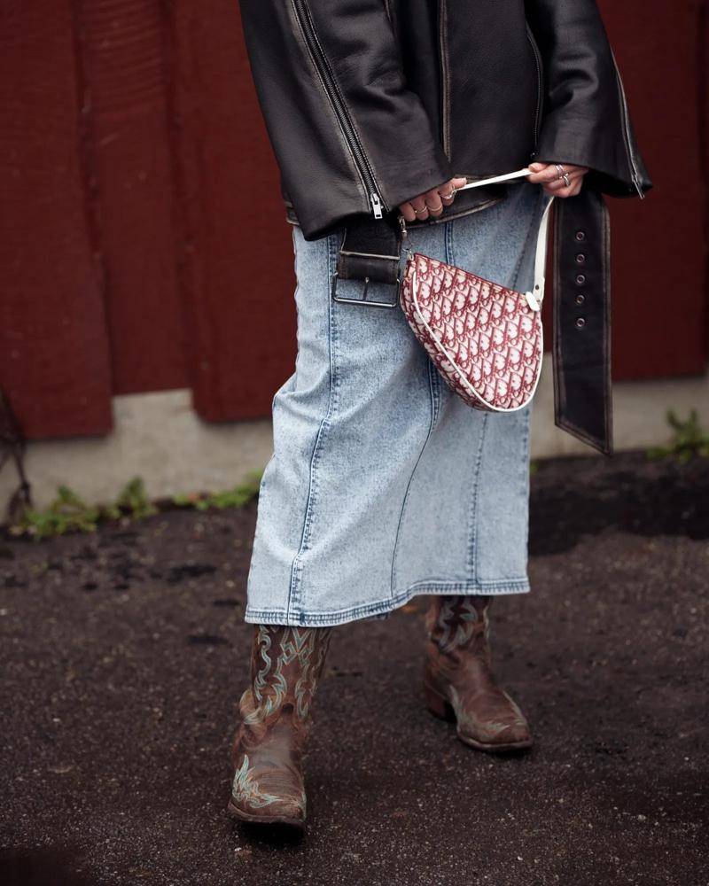 24 Gradient Skirt Outfit Ideas Image