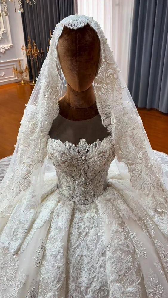 27 Satin Lace Pearl Wedding Dress Outfits Image