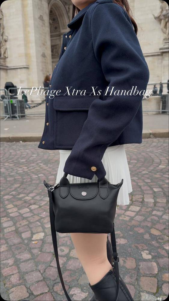 23 Pliage Pouch Outfits Image