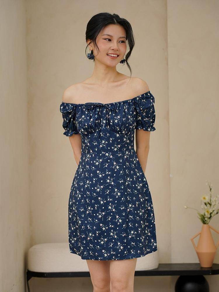 24 Floral Milkmaid Outfit Ideas Image