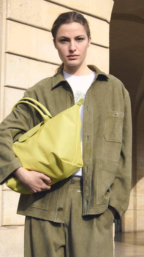 23 Pliage Pouch Outfits Image