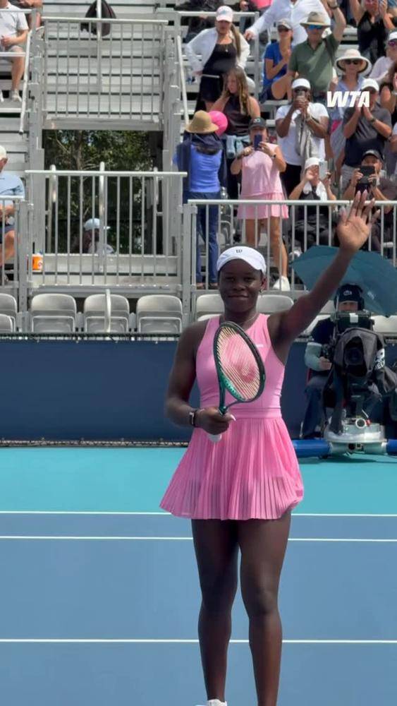 18 Miami Open Outfit Ideas Image