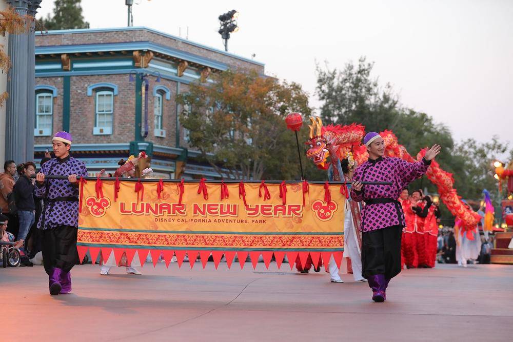 24 Mulan Shanghai Disneyland Outfits Image