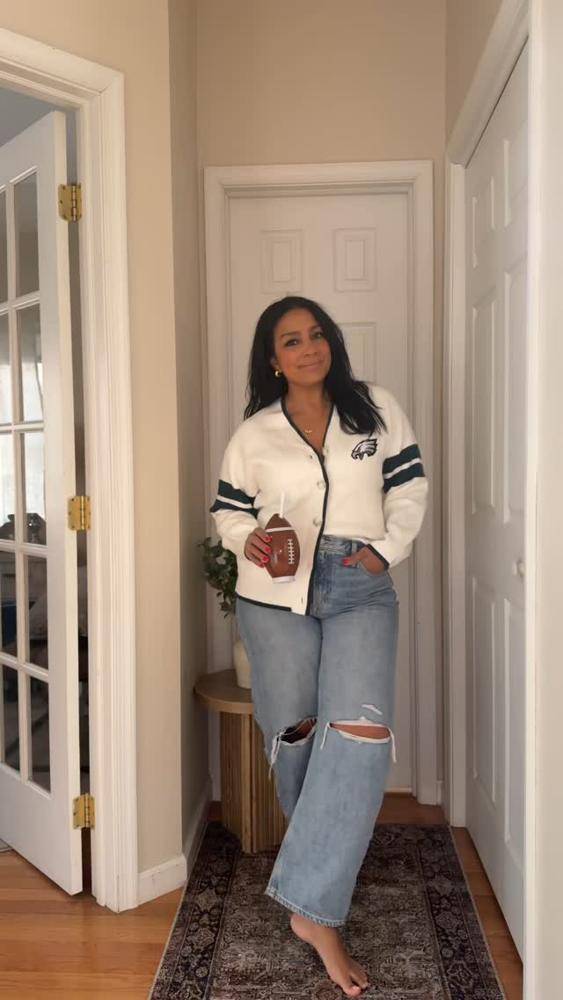 24 Stadium Approved Outfits Ideas Image