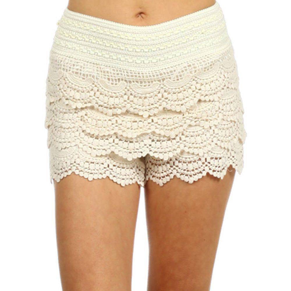 11 Cream Lace Trim Shorts Outfits Image