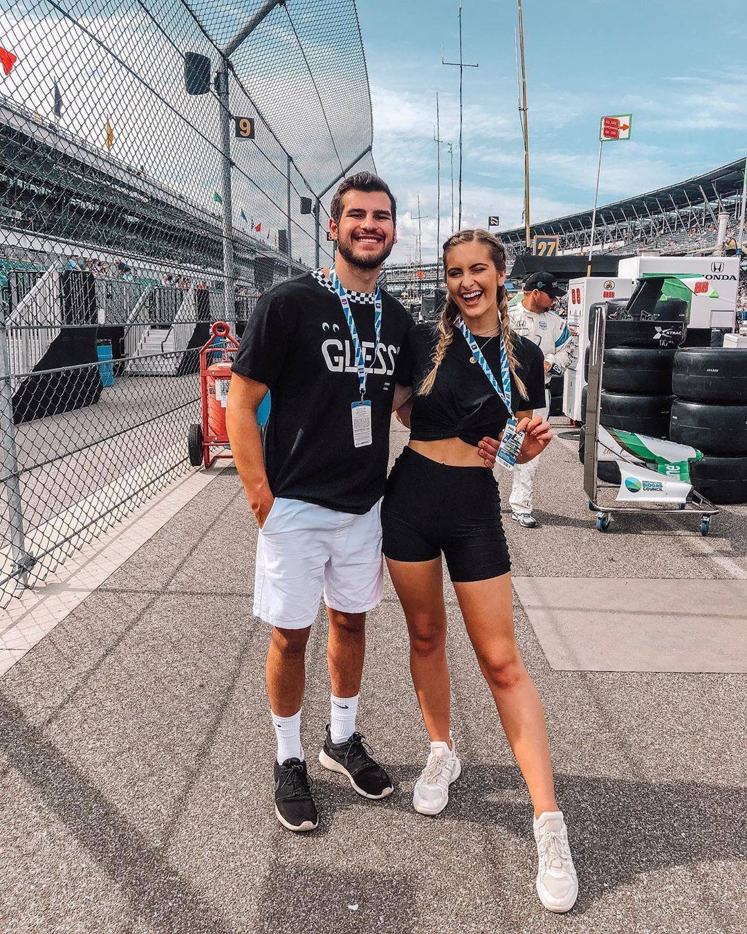13 Indy 500 Outfit Ideas Image
