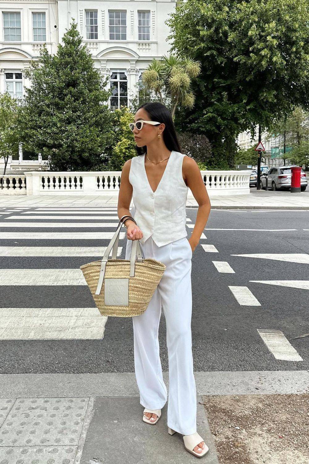 22 London Summer Outfit Ideas Image