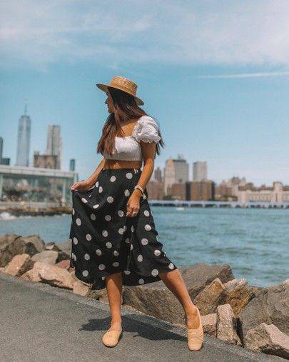 11 Savannah Outfit Ideas Image