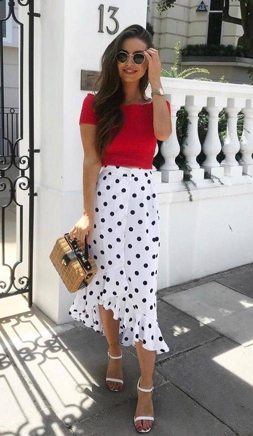 21 Red Polka Dot Skirt Outfits Image