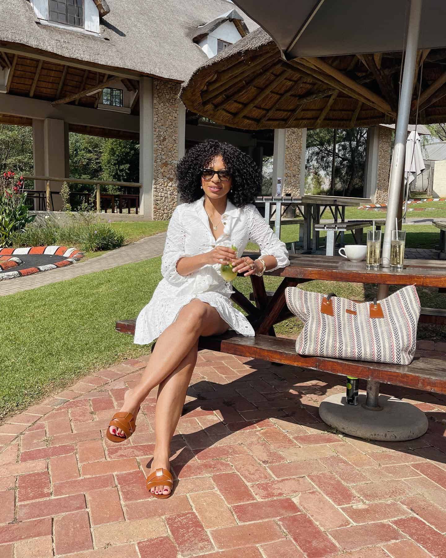 19 Country Club Outfit Ideas For Women Image