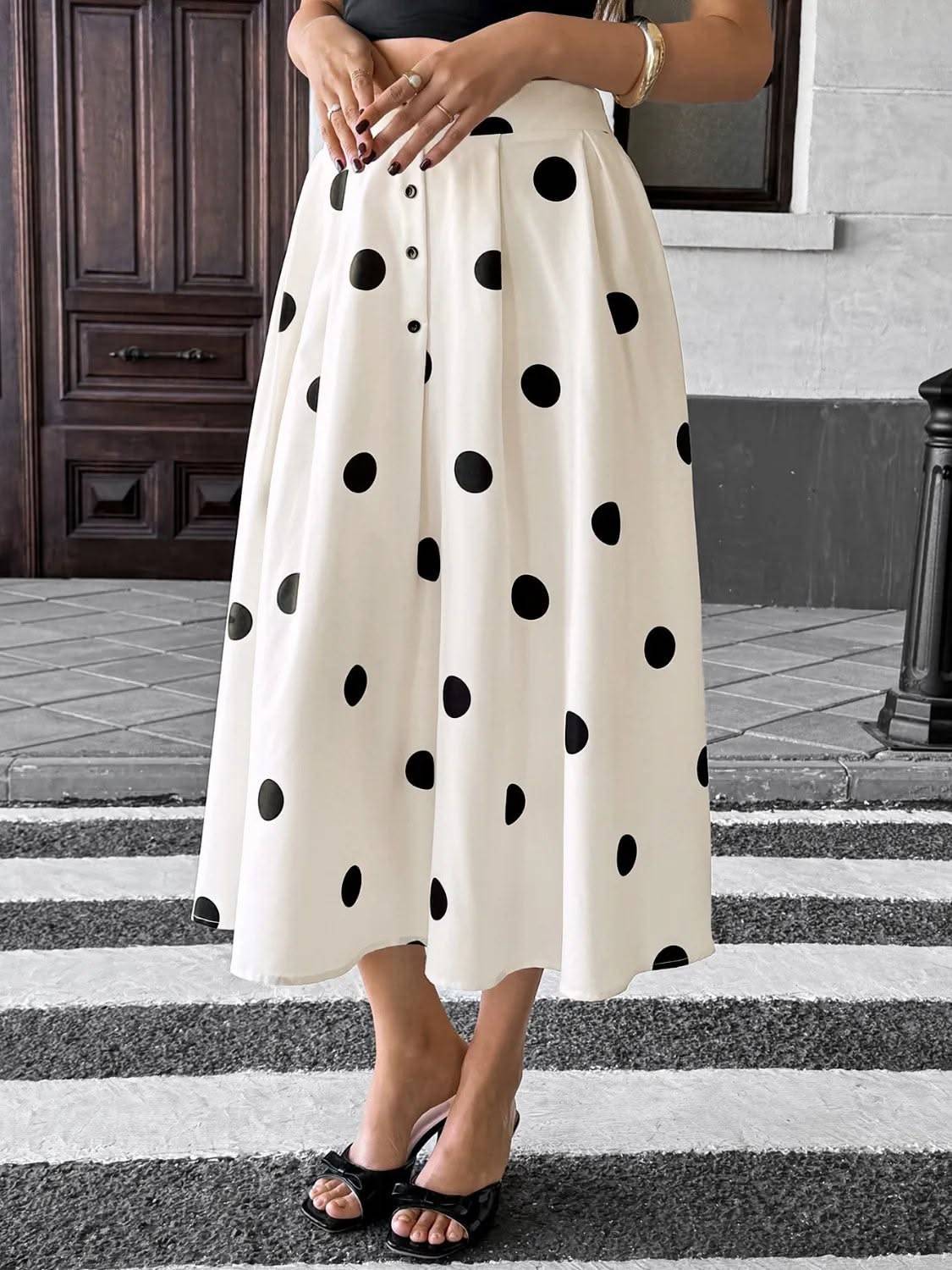 25 White Polka Dot Skirt Outfits Image