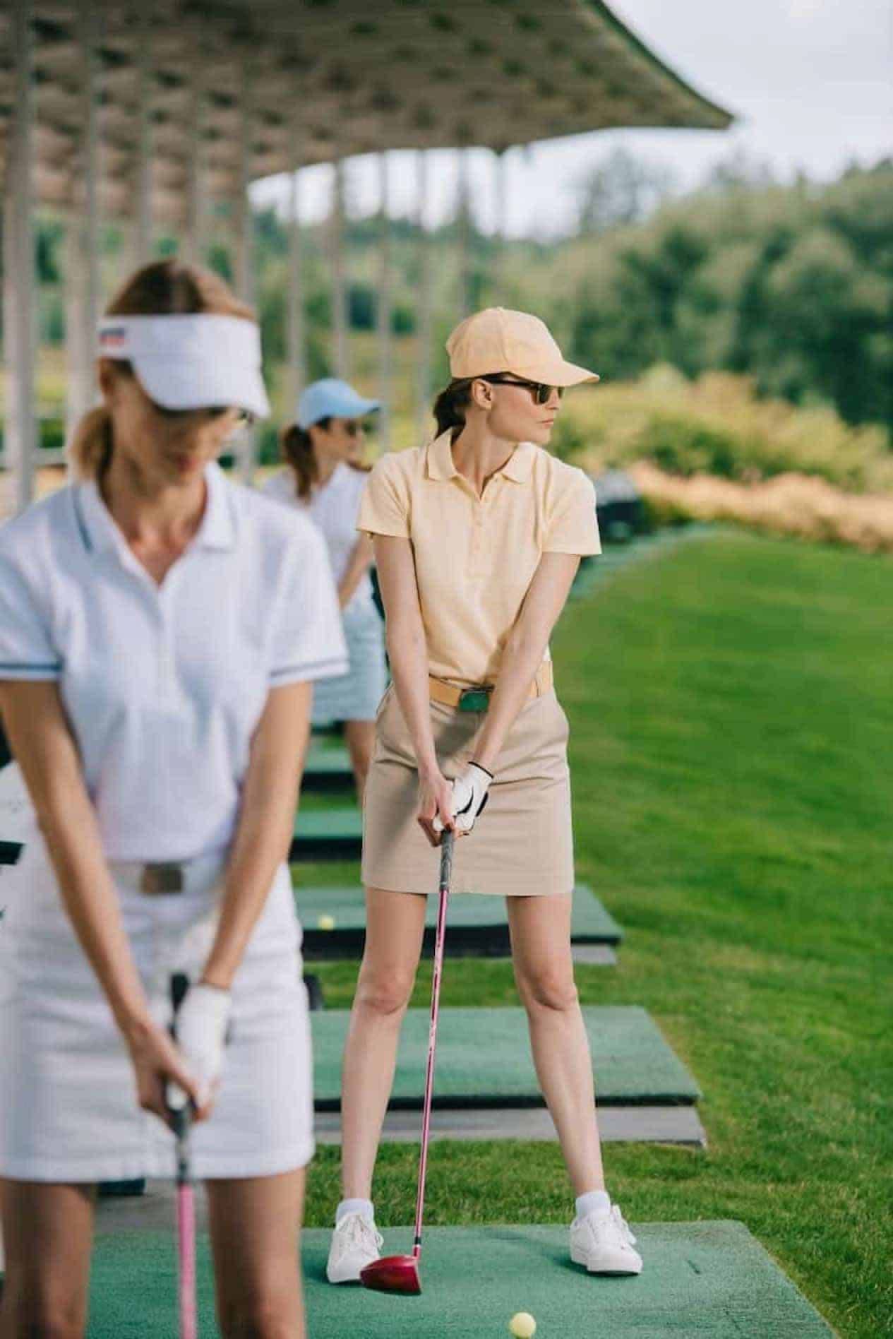 19 Country Club Outfit Ideas For Women Image