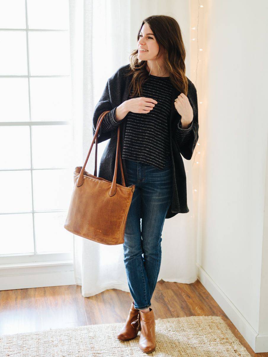 22 Cold Morning Warm Afternoon Outfits Image