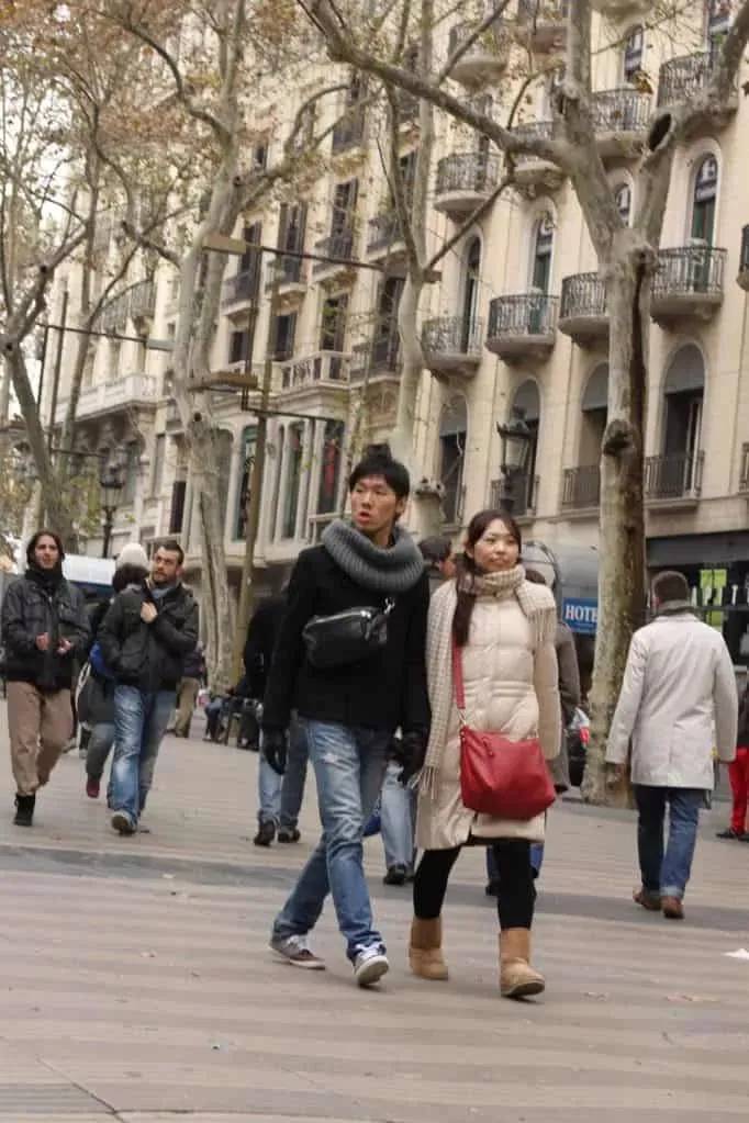 15 What to Wear in Barcelona in December Image