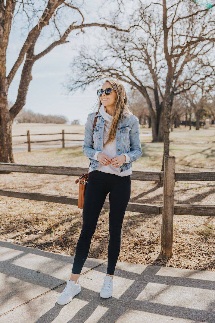 17 White Sneaker Outfit Ideas Image