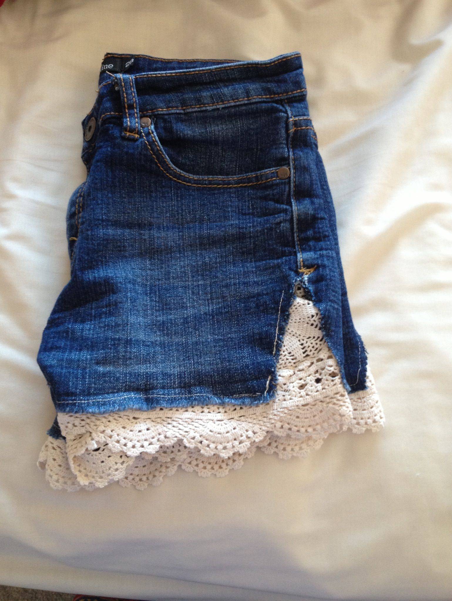18 Blue Lace Trim Shorts Outfits Image