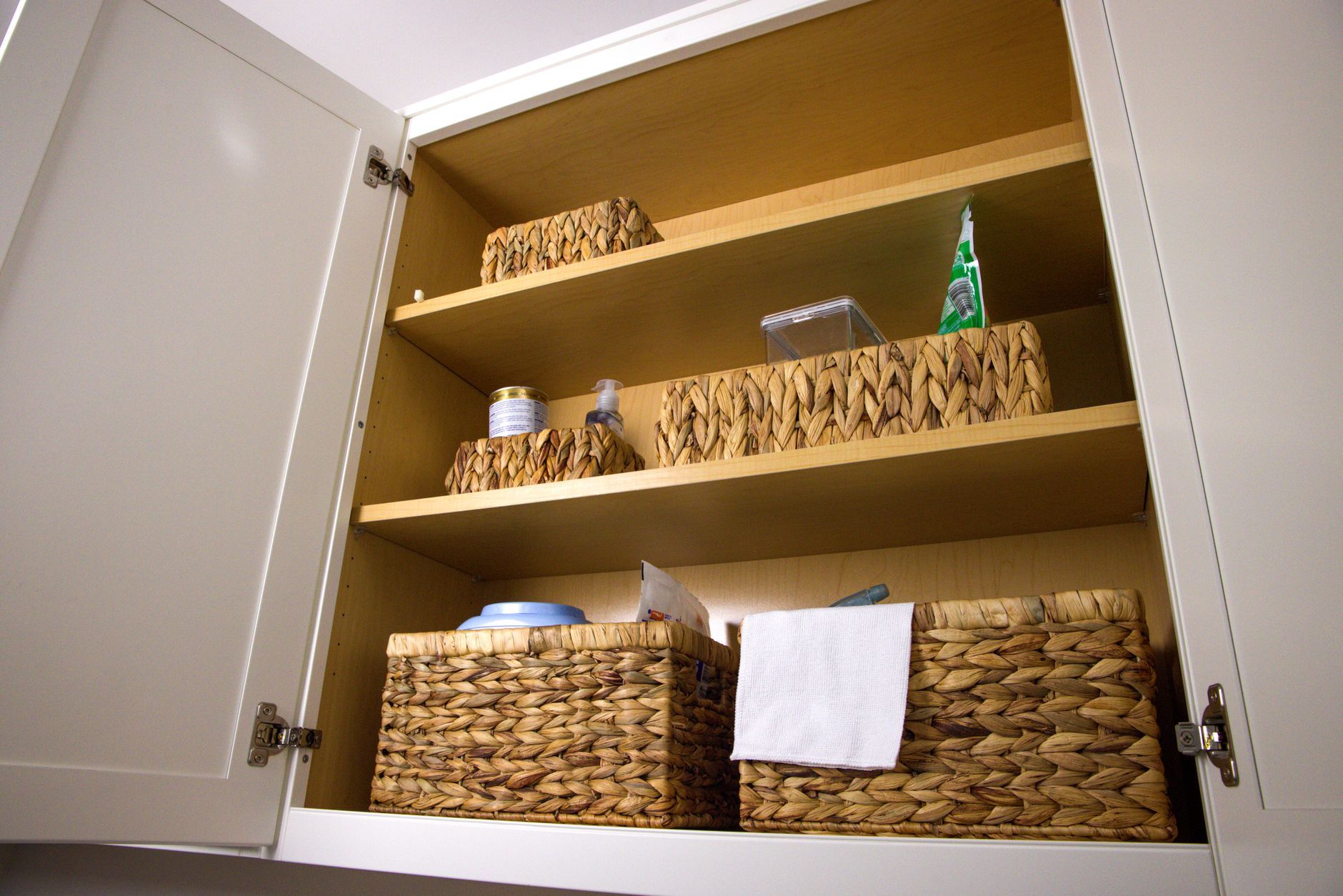 Homemade Cabinet Cleaner Recipes Homemade cabinet cleaner ingredients and supplies for cleaning