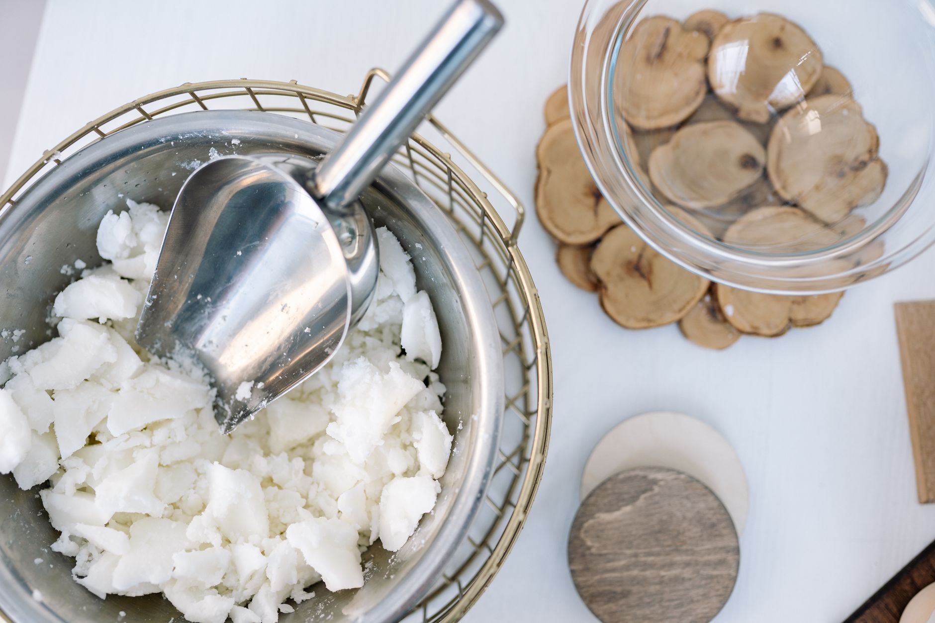 Homemade Furniture Polish Recipes ingredients for making homemade furniture polish