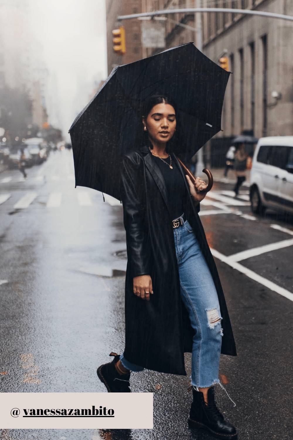 7 Layering Outfits for Unpredictable Weather Image