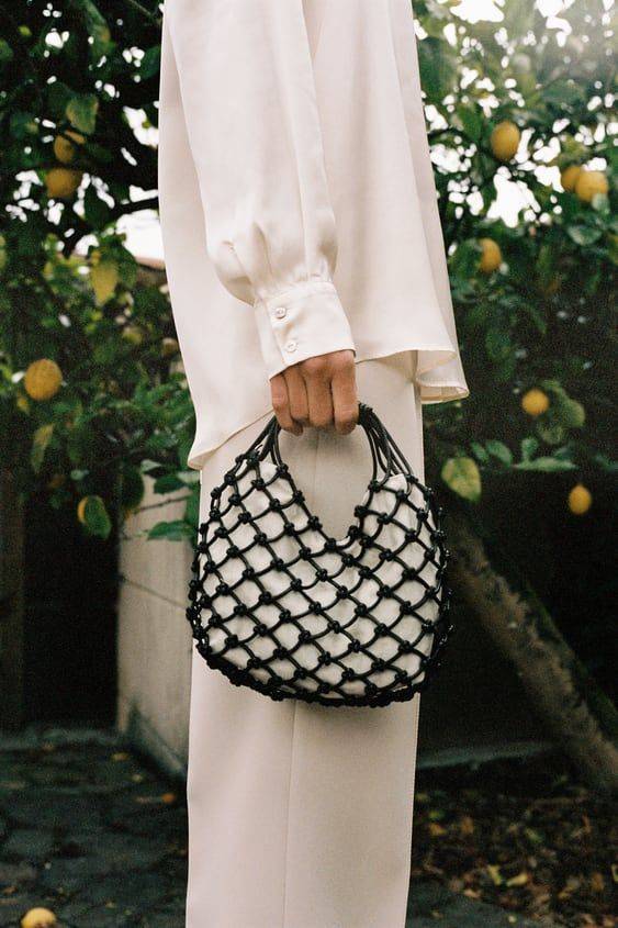 16 Woven Bag Outfit Ideas Image