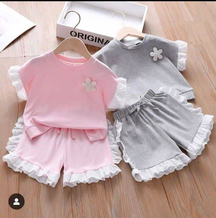 23 Pink Lace Trim Shorts Outfits Image