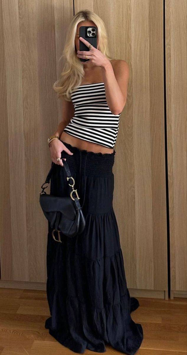 21 Scandinavian Summer Outfit Ideas Image