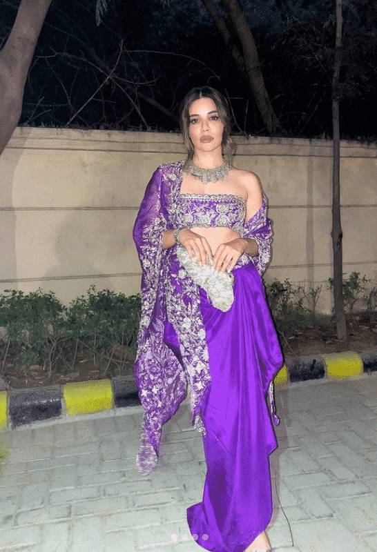 20 Engagement Party Guest Outfit Ideas Image