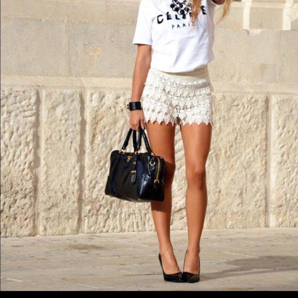 18 Beige Lace Trim Shorts Outfits Image